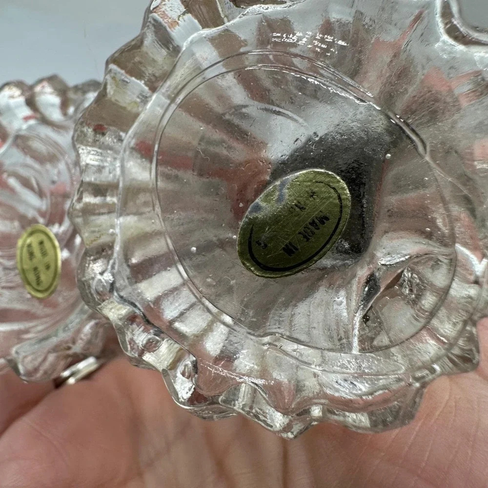 Vintage Fluted Clear Glass Salt and Pepper‎ Shakers Metal Tops Made in Hong Kong
